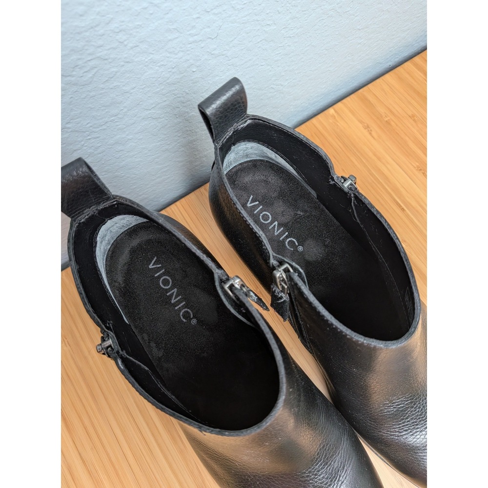 Vionic Boots Cecily Leather Upper Ankle Side Zip Block Heel Black Women Size 8.5 - Picture 3 of 8